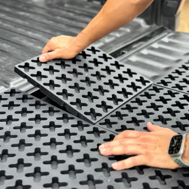 Kit  45 pc Painéis de Revestimento Antiderrapante para Caçambas CargoShield™